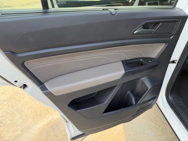 Used 2021 Volkswagen Atlas SEL R-Line image 14