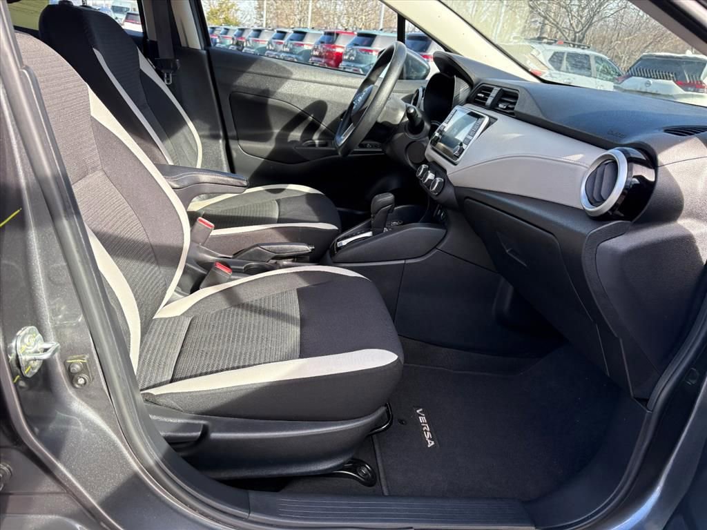 Certified 2022 Nissan Versa SV w/ Electronics Package image 19