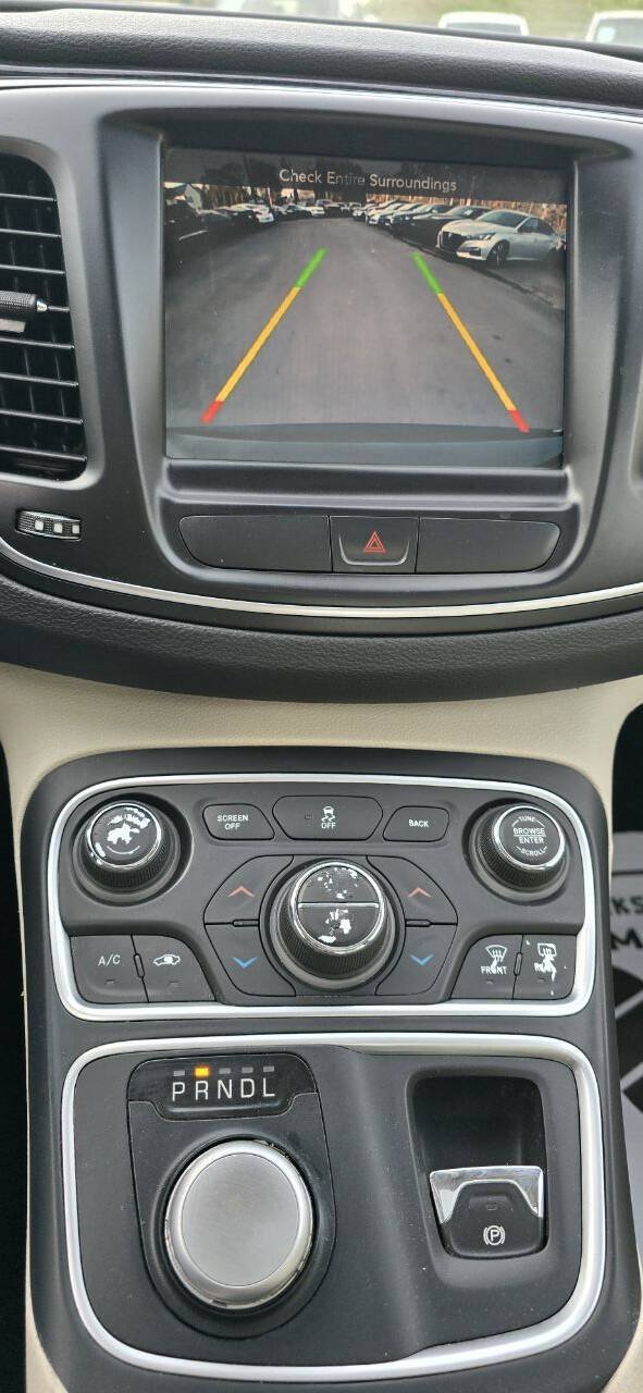 Used 2016 Chrysler 200 C w/ Navigation & Sound Group I FWD image 29