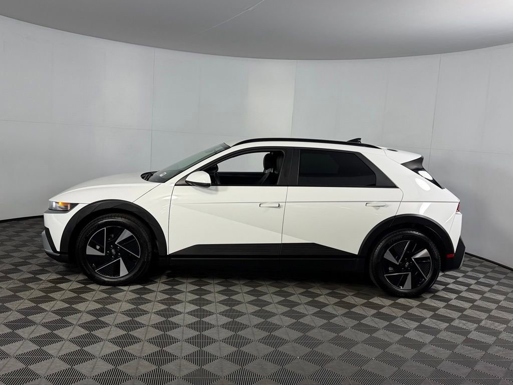 Used 2025 Hyundai Ioniq 5 SEL AWD/4WD image 11