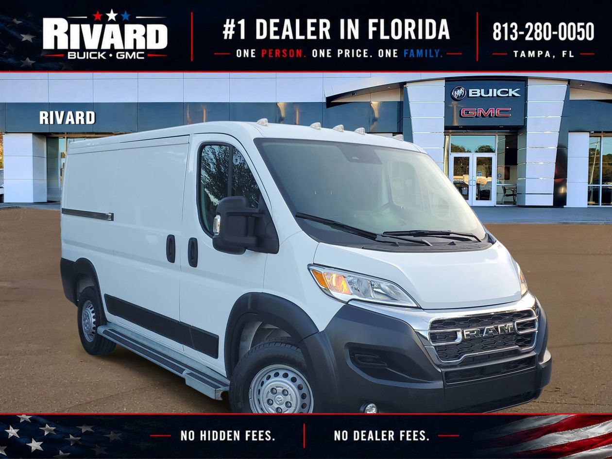 Used 2025 RAM ProMaster 2500 w/ U-Haul Equipment Group FWD image 1