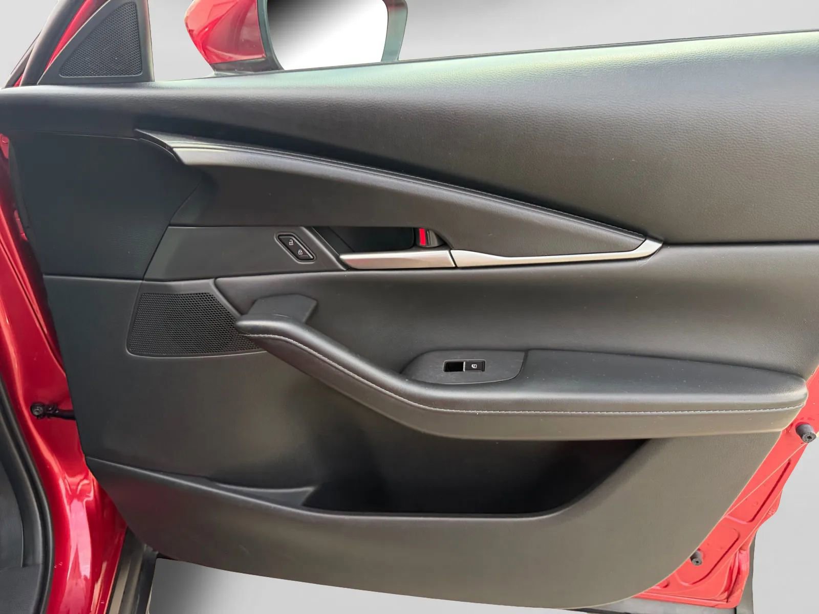 Used 2022 MAZDA CX-30 AWD 2.5 S w/ Select Package image 34