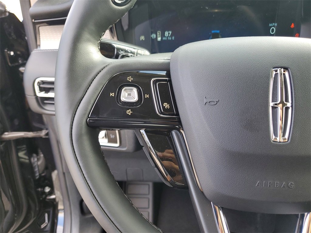 New 2026 Lincoln Corsair Reserve w/ Jet Appearance Package image 24