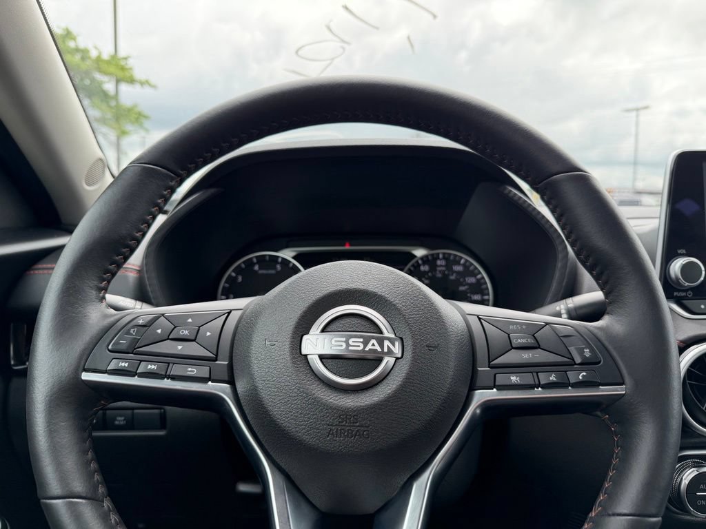 Used 2024 Nissan Sentra SR w/ SR Premium Package FWD image 15