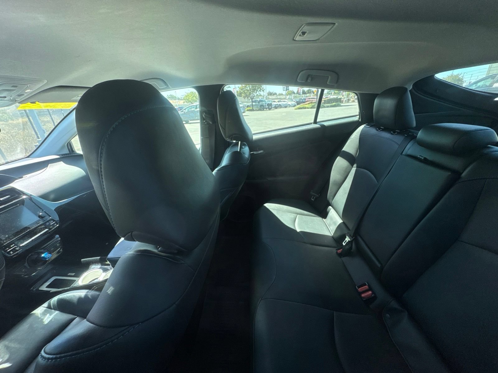 Used 2016 Toyota Prius Three Touring FWD image 9