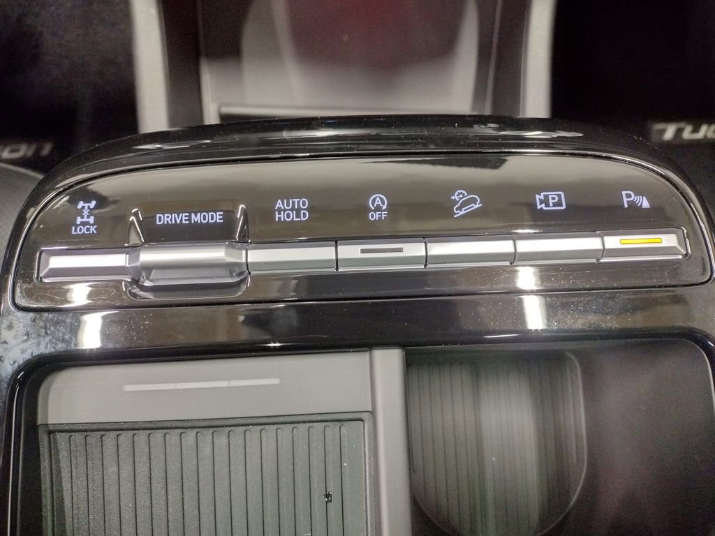 New 2026 Hyundai Tucson Limited image 35