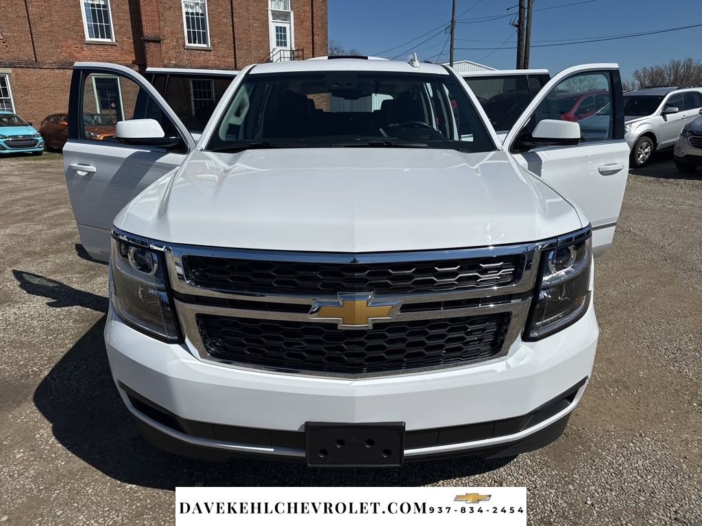 Used 2016 Chevrolet Suburban LT image 34