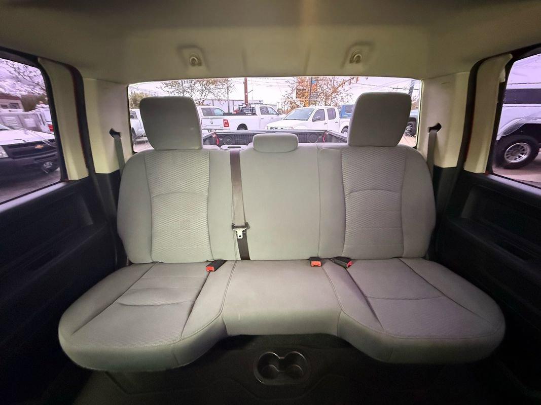 Used 2013 RAM 2500 Tradesman w/ Chrome Appearance Group AWD/4WD image 39