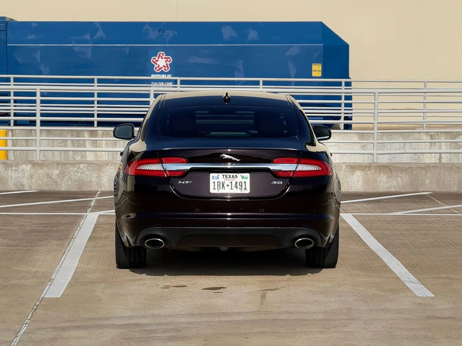 Used 2013 Jaguar XF 3.0 RWD image 6