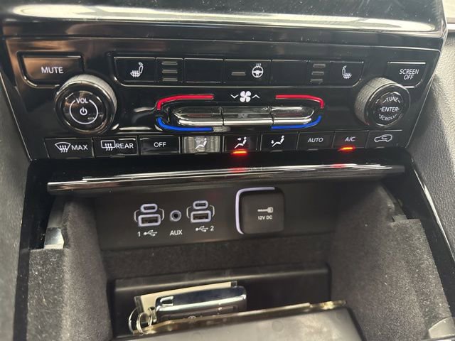 Used 2022 Jeep Grand Cherokee Limited image 22