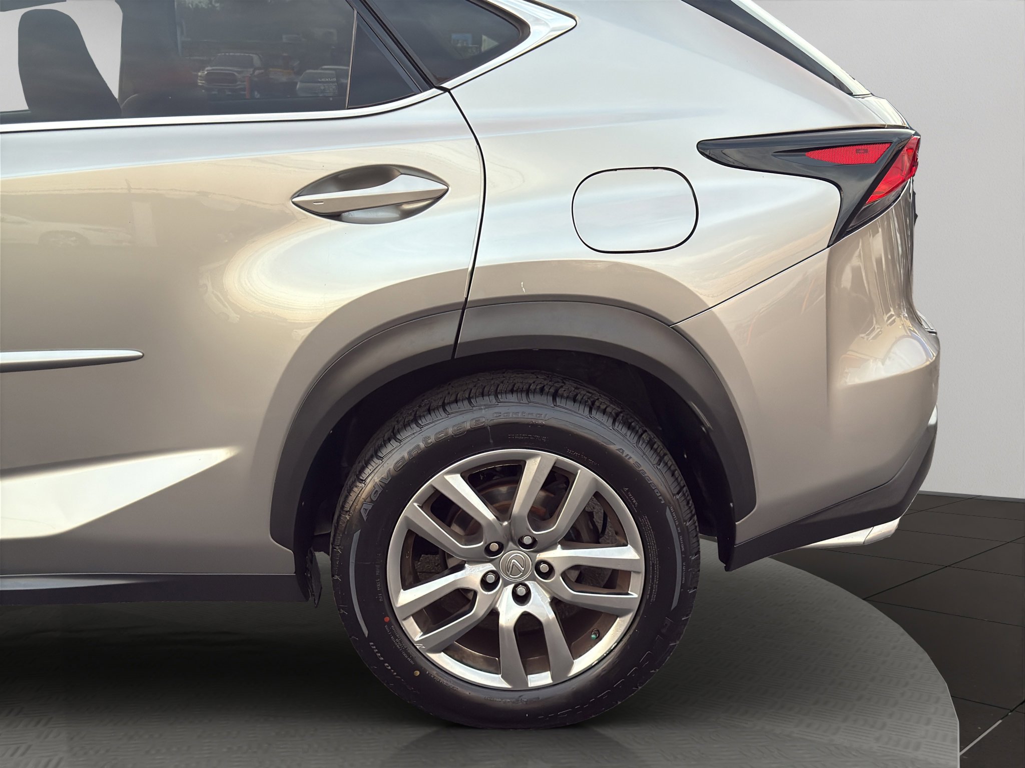 Used 2015 Lexus NX 200t AWD image 22