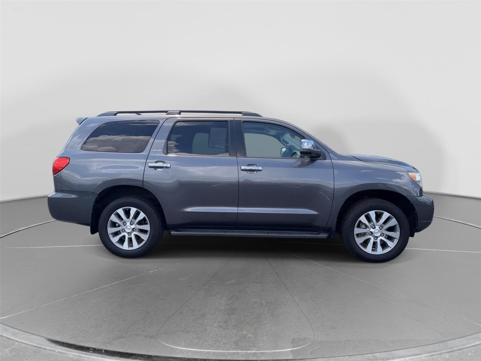 Used 2016 Toyota Sequoia Limited AWD/4WD image 6