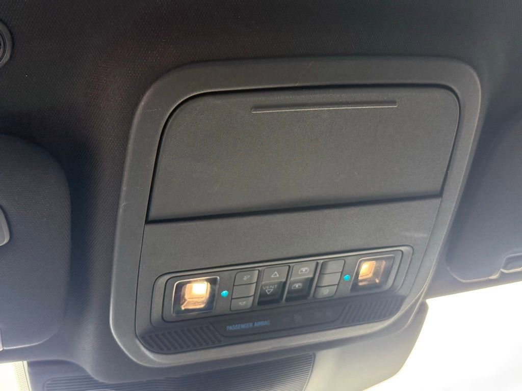 Used 2021 Ford Explorer Platinum w/ Equipment Group 601A AWD/4WD image 28