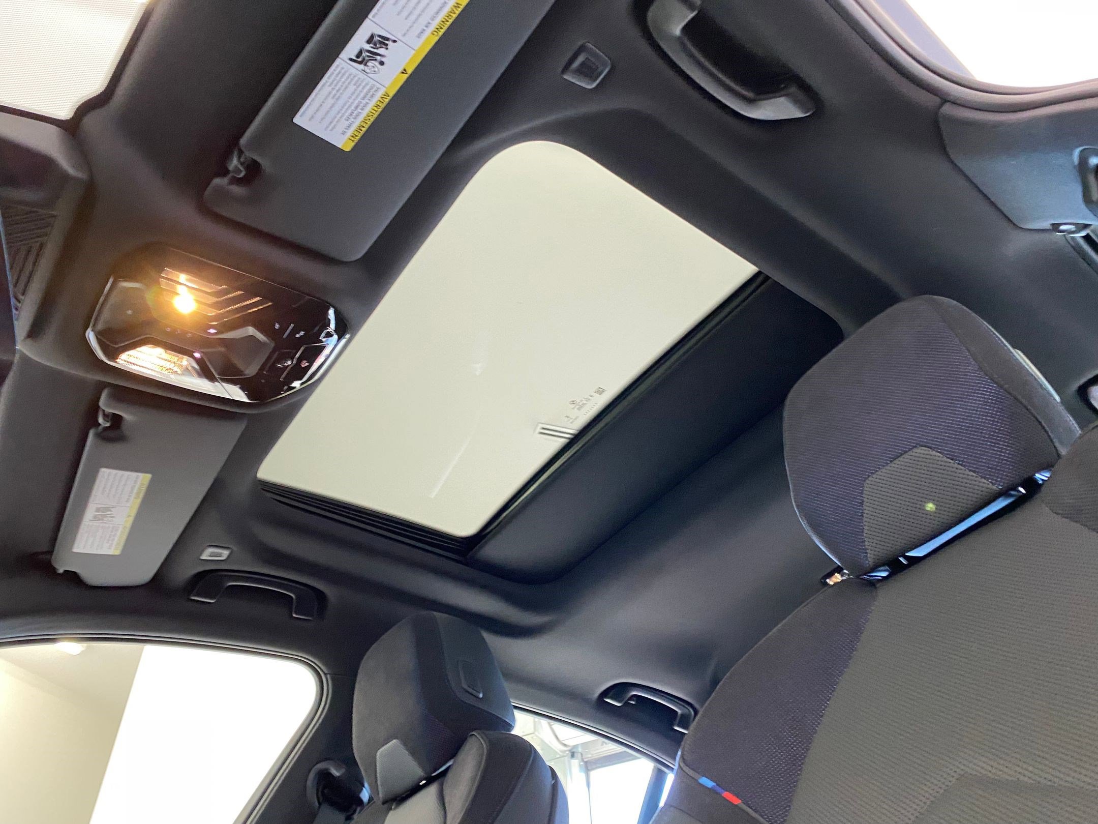 New 2026 BMW 530i xDrive w/ M Sport Package image 14