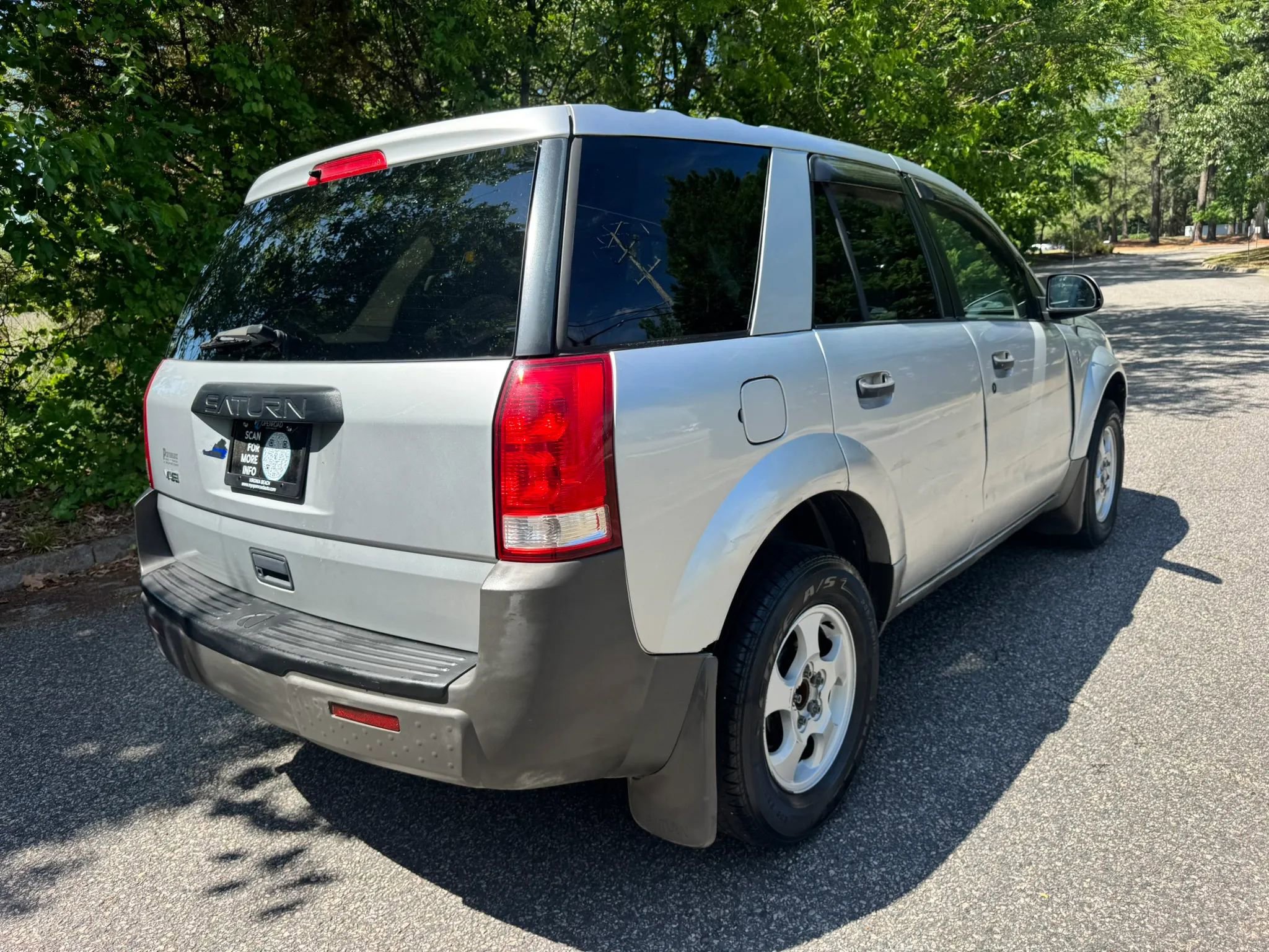 Used 2004 Saturn Vue 2WD w/ PWR Pkg image 5