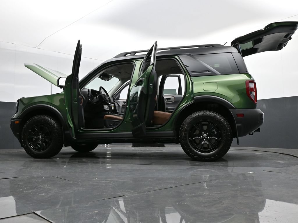 New 2025 Ford Bronco Sport Outer Banks w/ Sasquatch Outer Banks Package AWD/4WD image 38