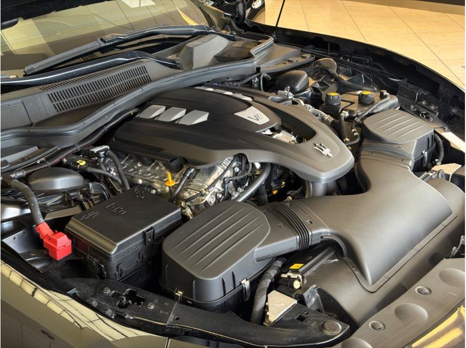 Used 2019 Maserati Ghibli RWD image 39