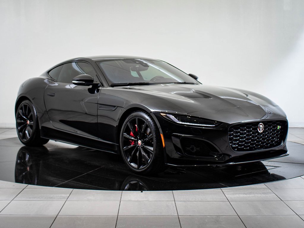 Used 2023 Jaguar F-TYPE R image 4