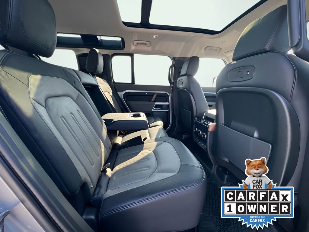 Used 2022 Land Rover Defender 110 X-Dynamic SE image 26