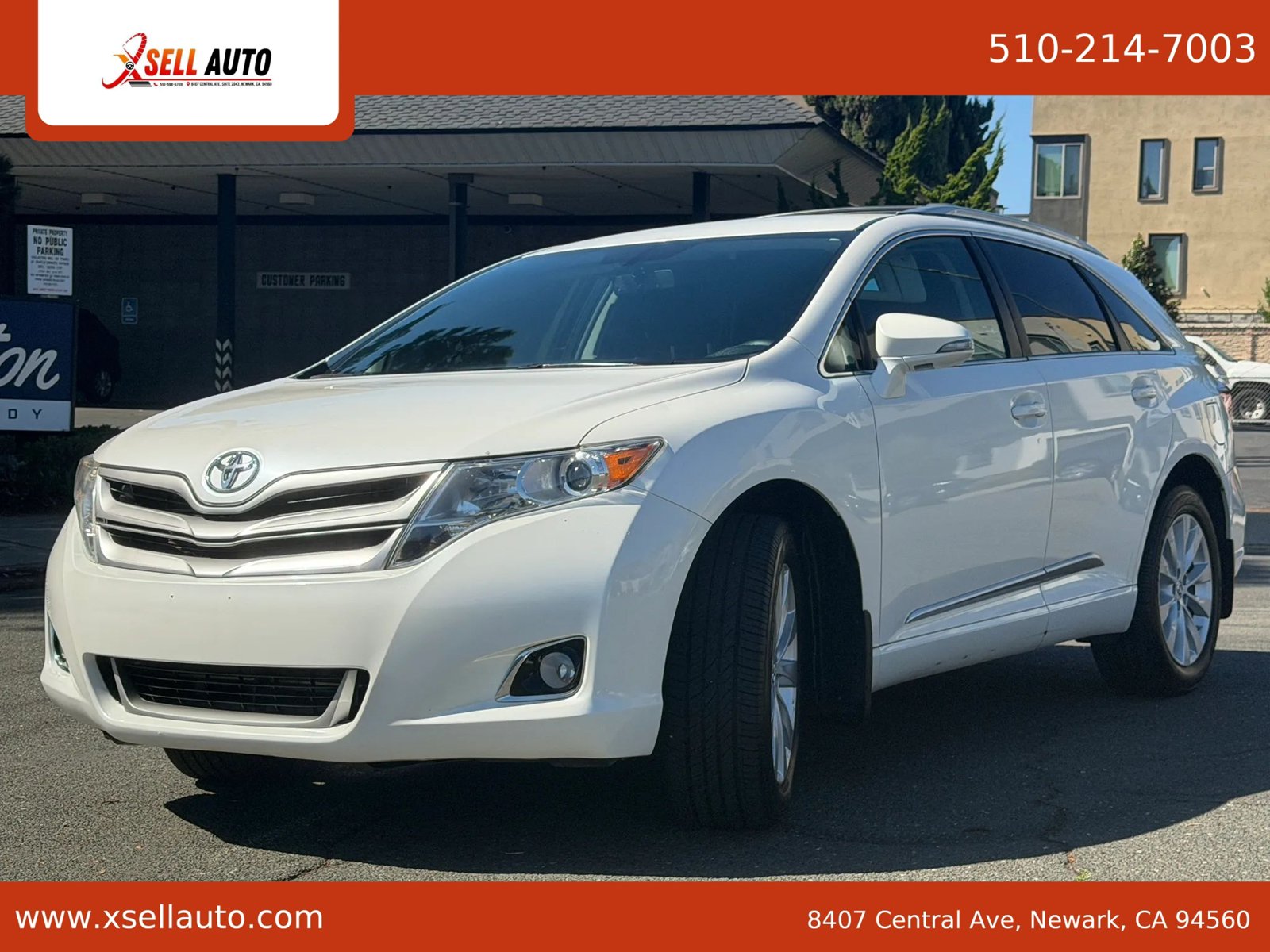Used 2014 Toyota Venza LE AWD/4WD image 3