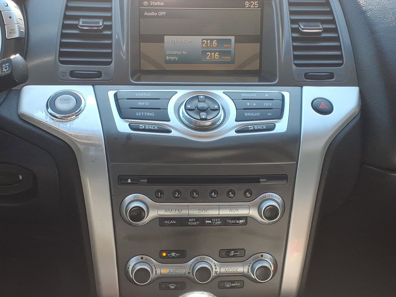 Used 2011 Nissan Murano SL AWD/4WD image 6