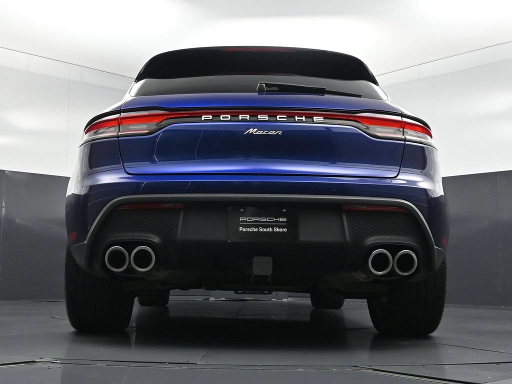 Used 2024 Porsche Macan AWD/4WD image 25
