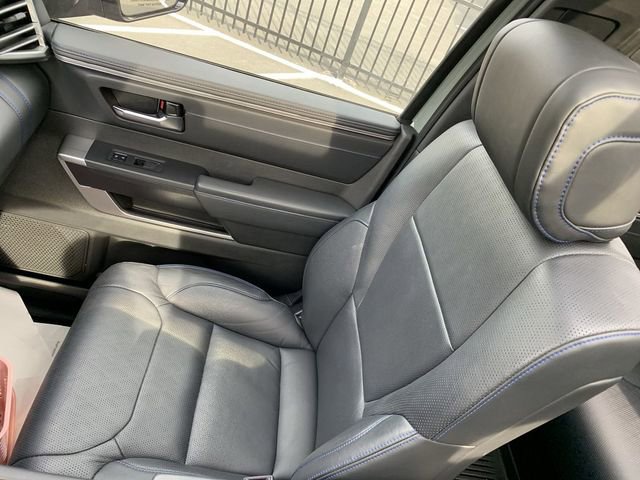 Used 2024 Toyota Tundra Platinum image 31