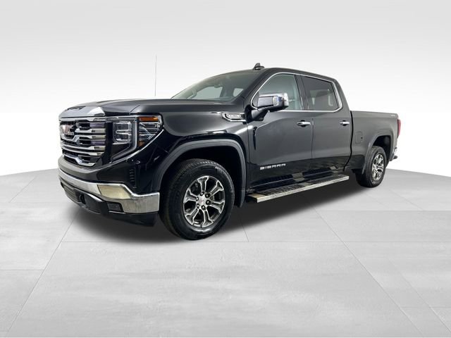 Used 2023 GMC Sierra 1500 SLT image 2