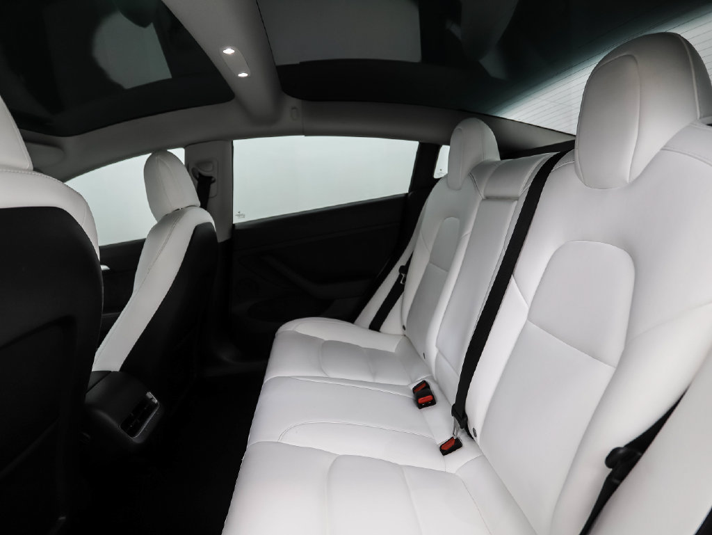 Used 2022 Tesla Model 3 Long Range AWD/4WD image 20