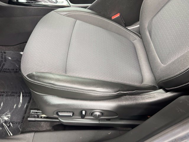 Used 2022 Buick Encore GX Select AWD/4WD image 14