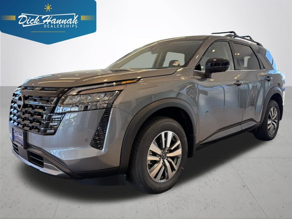 New 2026 Nissan Pathfinder SL w/ Cargo Package