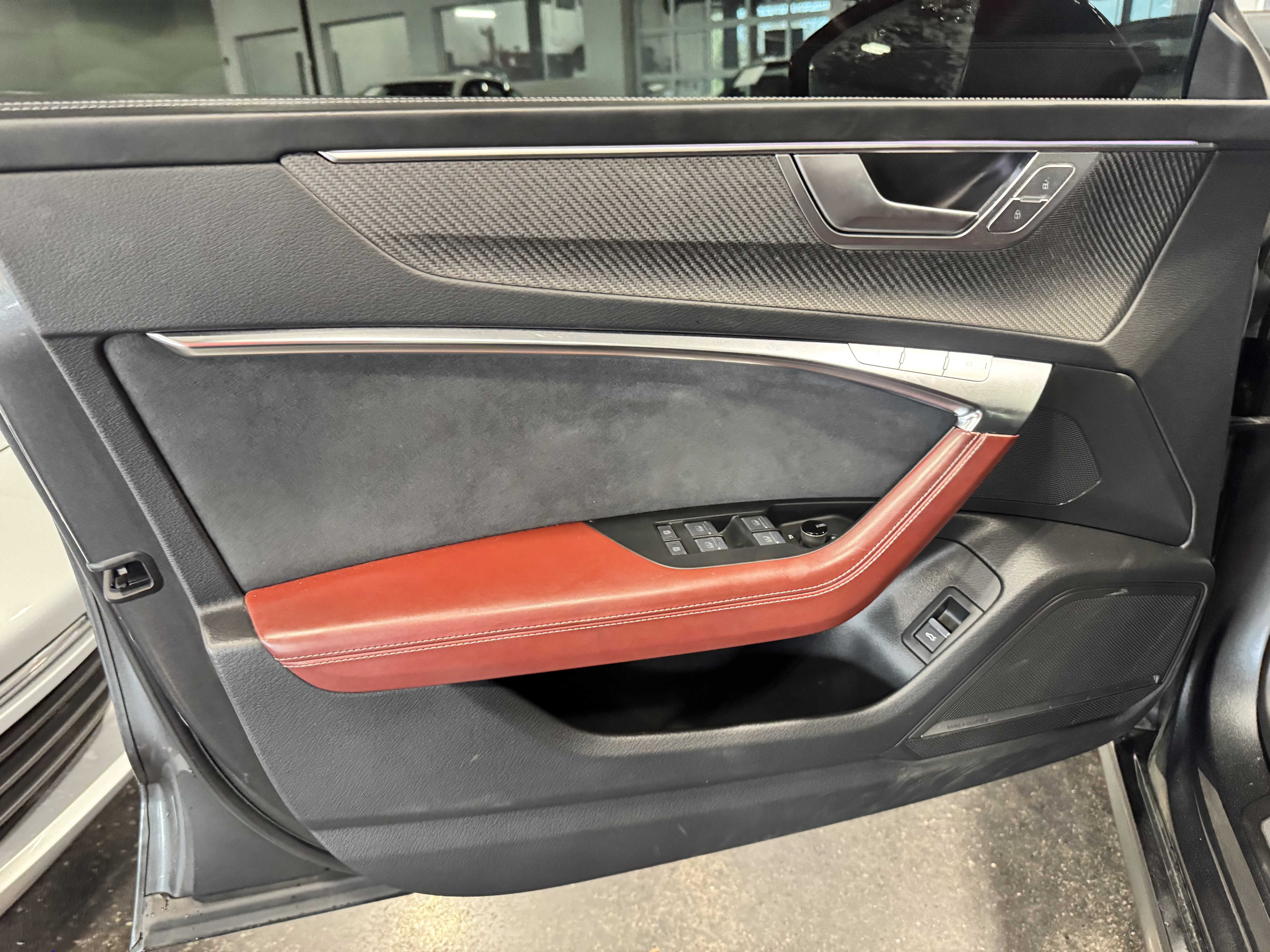 Used 2022 Audi S7 Premium Plus image 16