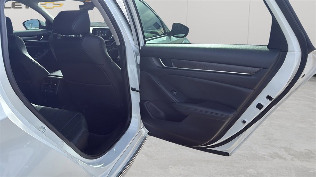 Used 2022 Honda Accord EX-L image 47