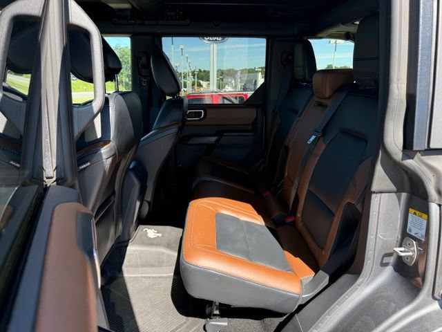 Used 2024 Ford Bronco Outer Banks AWD/4WD image 14