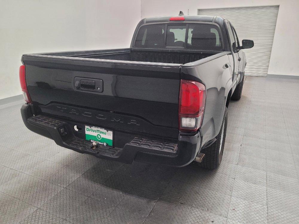 Used 2020 Toyota Tacoma SR w/ SR Convenience Package RWD image 7