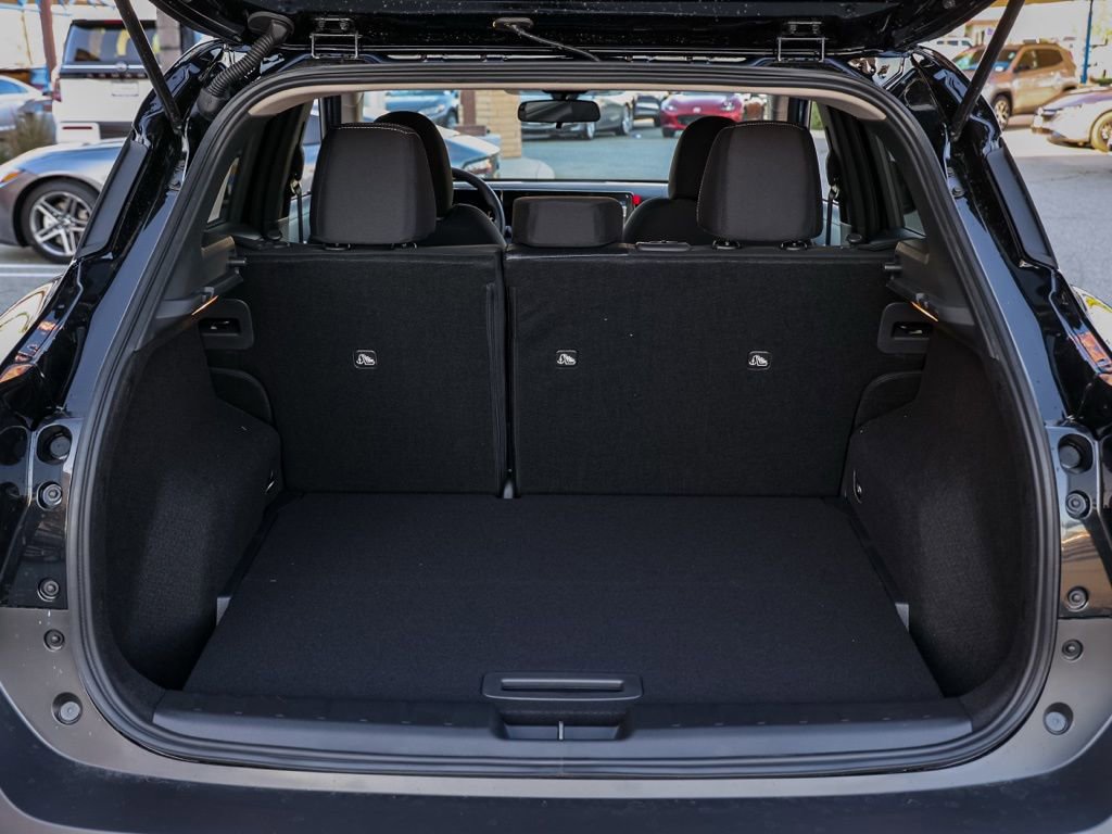 New 2026 Nissan Kicks SV image 16