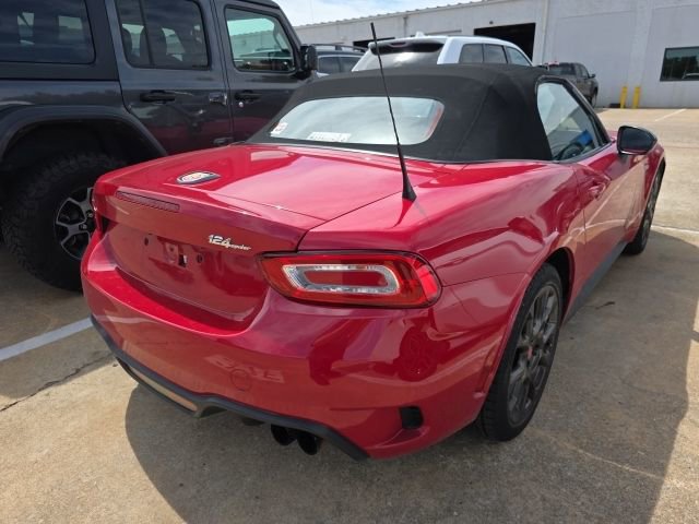 Used 2017 FIAT 124 Spider Abarth image 5