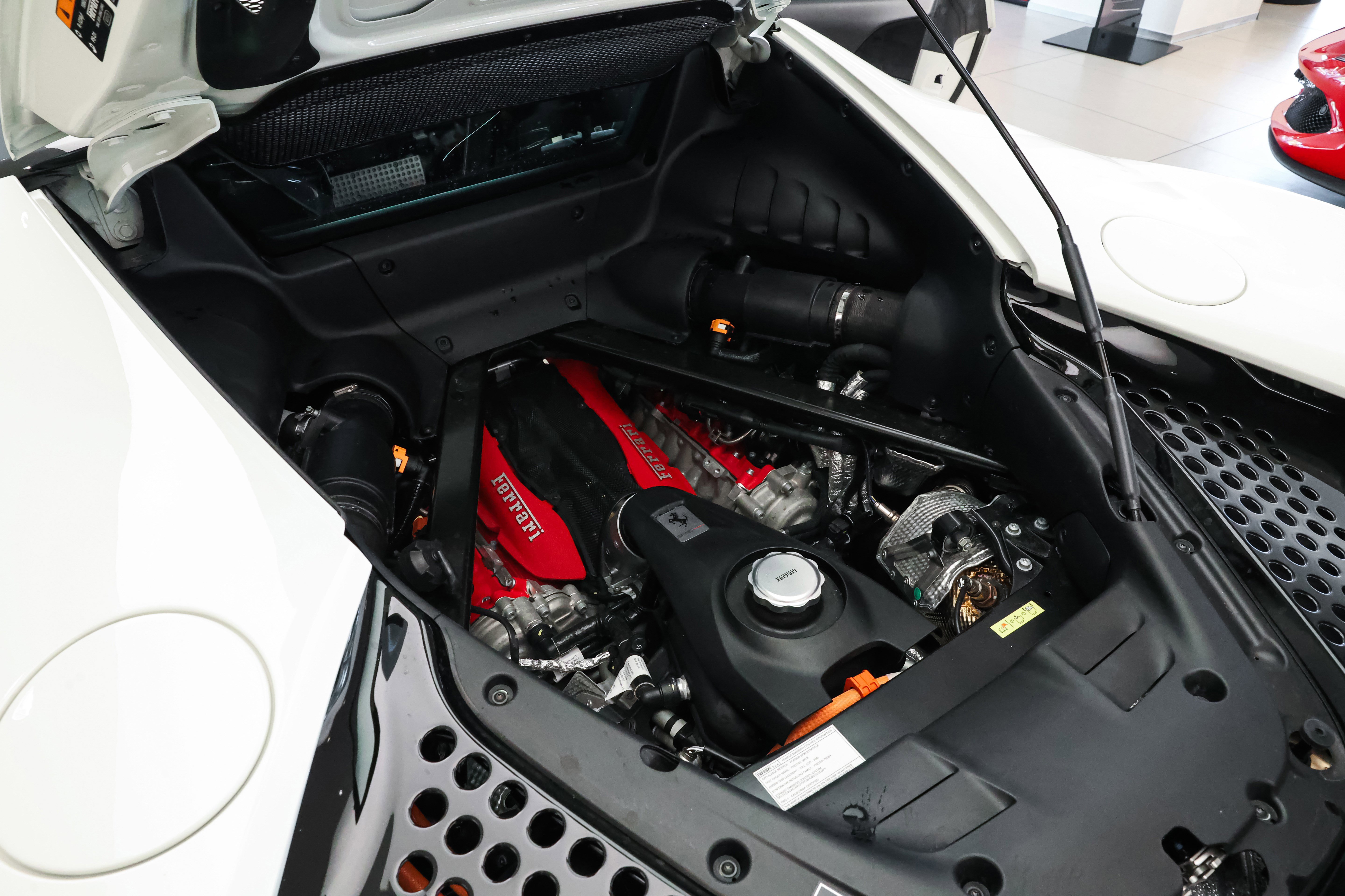 Used 2023 Ferrari SF90 Stradale image 51