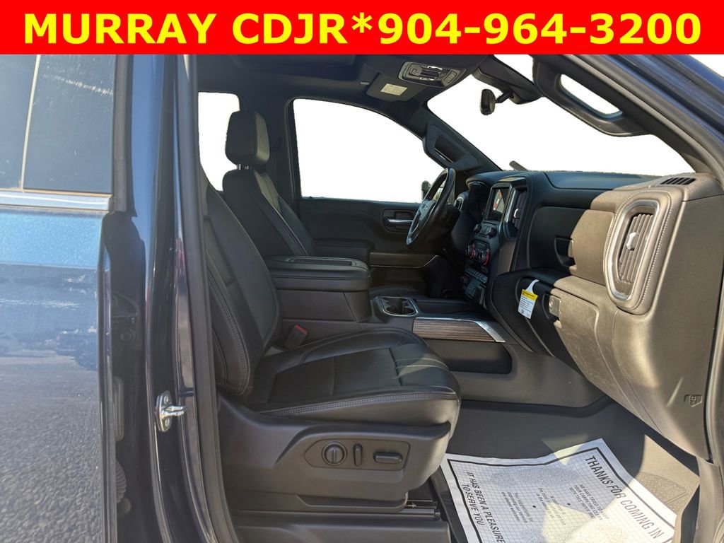 Used 2020 Chevrolet Silverado 1500 High Country w/ Technology Package image 15