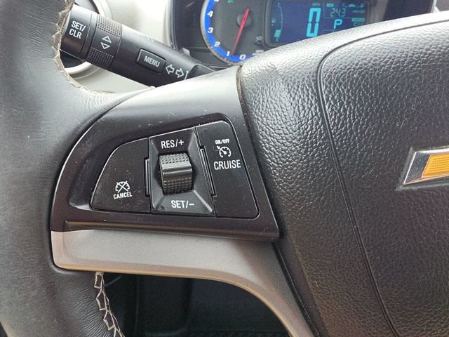 Used 2015 Chevrolet Trax LT w/ LT Plus Package FWD image 31