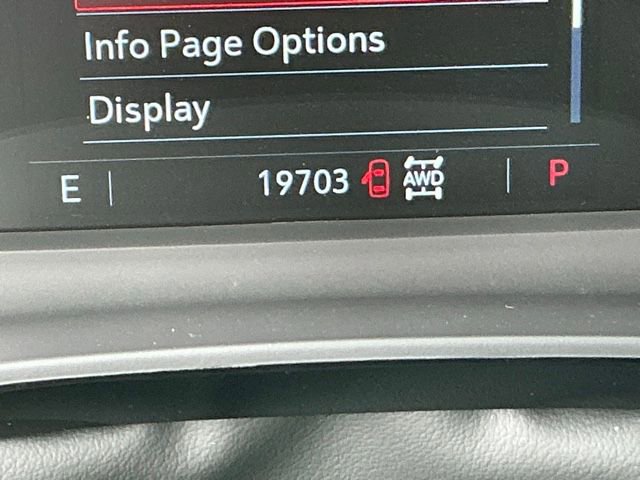 Used 2025 Cadillac XT5 Premium Luxury image 28