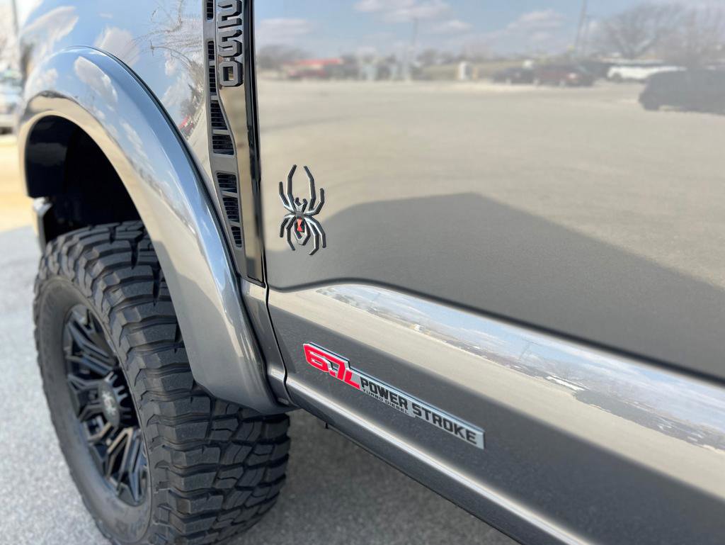 New 2025 Ford F250 Lariat w/ Lariat Ultimate Package image 13