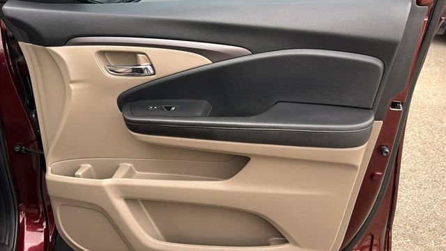 Used 2020 Honda Pilot EX image 36