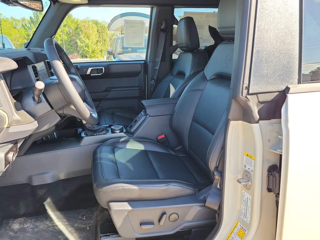 New 2025 Ford Bronco Badlands AWD/4WD image 12