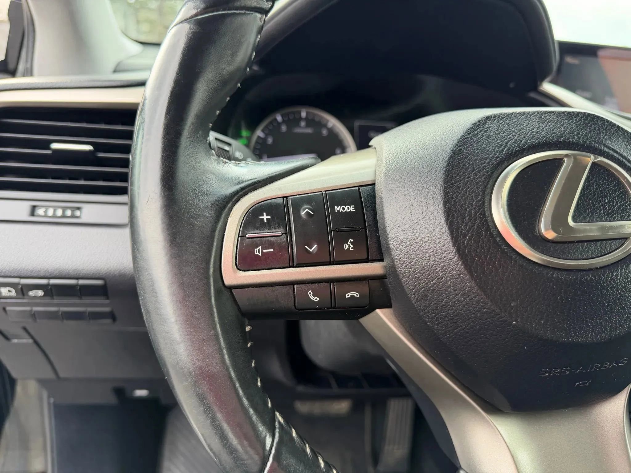 Used 2018 Lexus RX 350 FWD w/ Accessory Package image 14