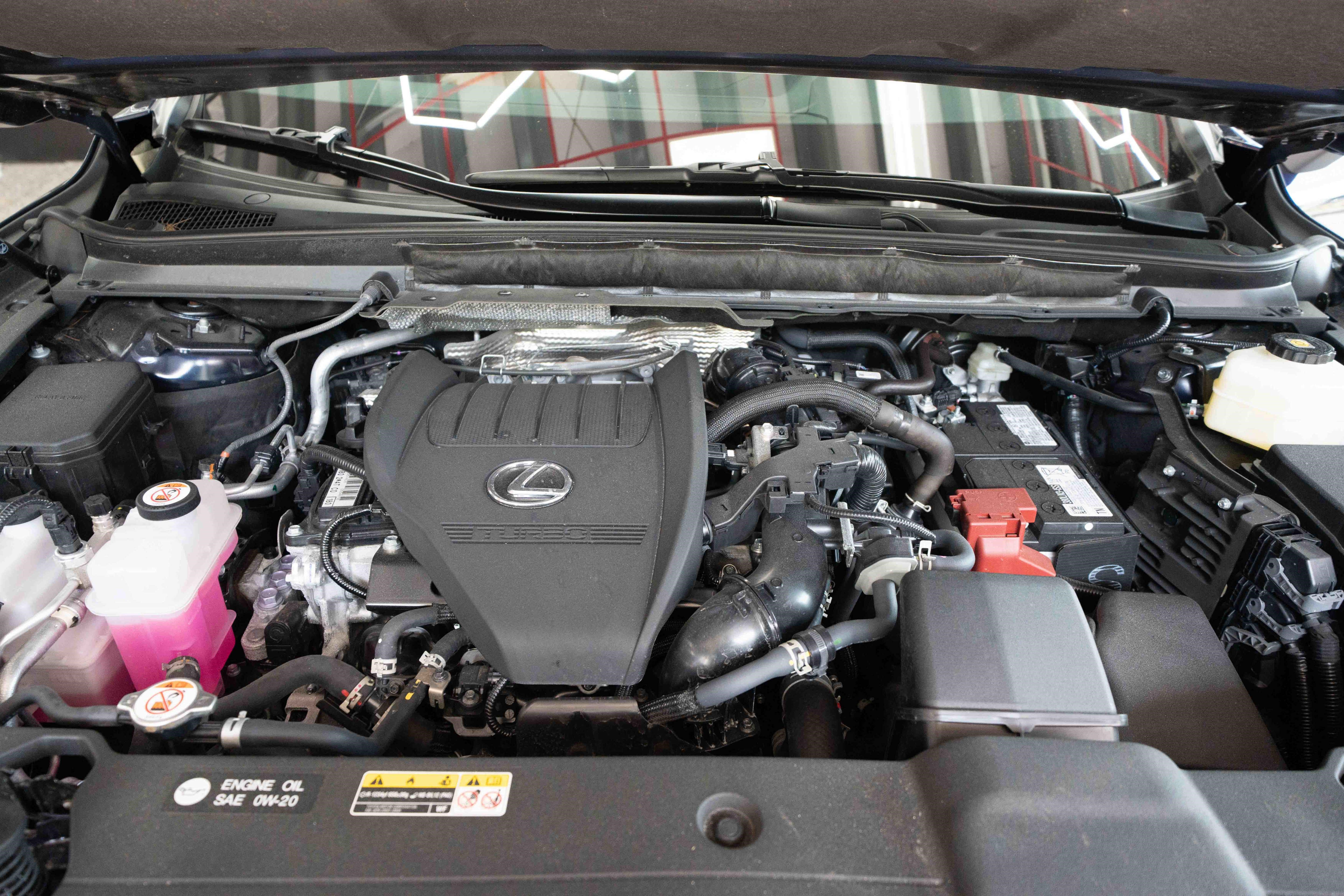 Used 2026 Lexus RX 350 Premium w/ Accessory Package (2T) AWD/4WD image 30