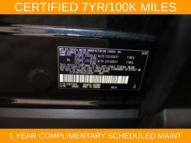 Used 2025 Toyota RAV4 XLE AWD/4WD image 28