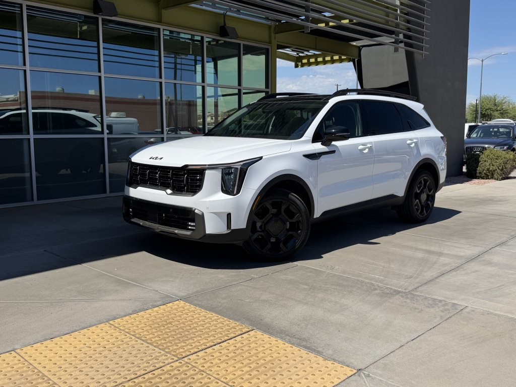 Used 2025 Kia Sorento X-Line EX AWD/4WD image 1
