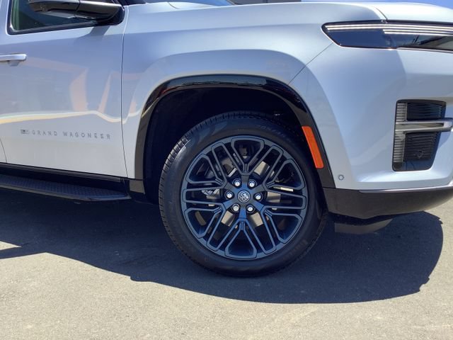 New 2026 Jeep Grand Wagoneer 4WD image 3