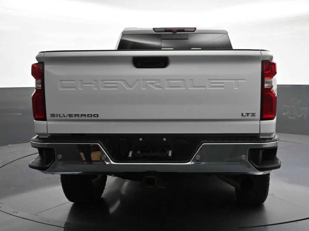 Used 2022 Chevrolet Silverado 2500 LTZ w/ LTZ Plus Package AWD/4WD image 4